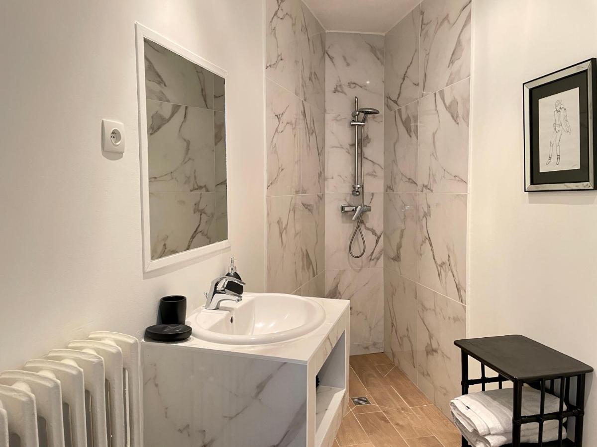 L'Orangerie Des Ursulines Apartment บาเยอ ภายนอก รูปภาพ